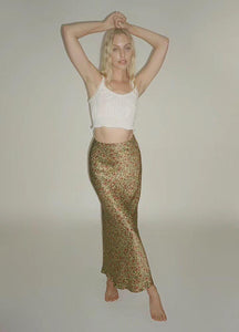 The Joni Skirt in Dahlia