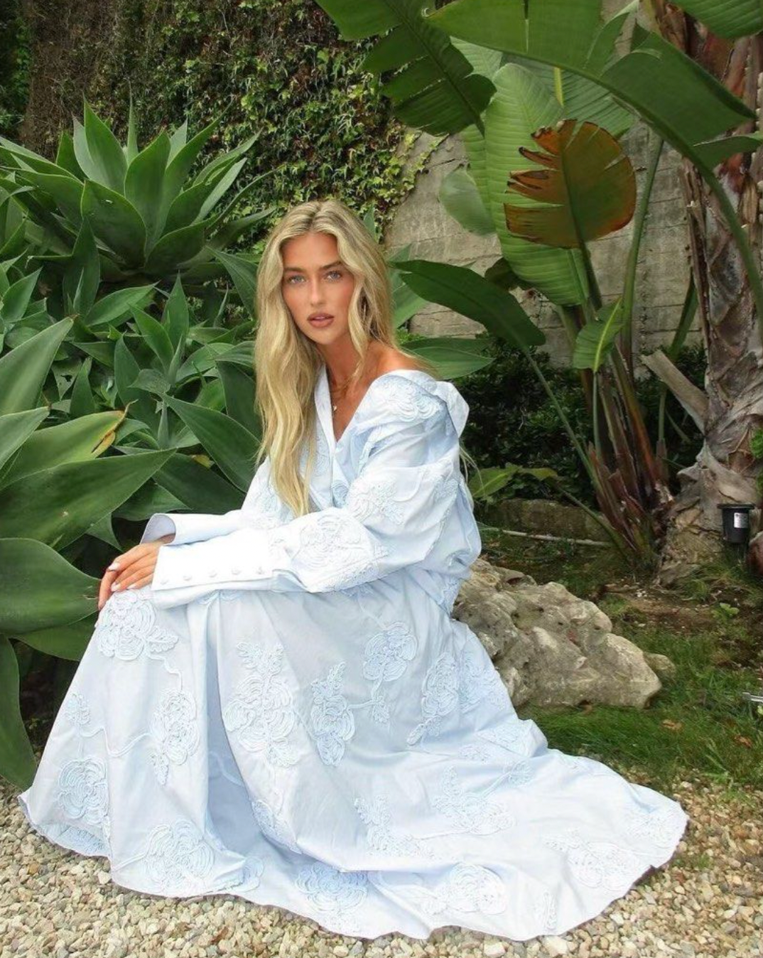 Floral-embroidered Set in Organic-cotton