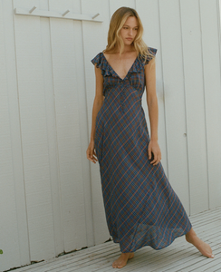 The Doen LULANI DRESS in Azure French Plaid exudes confidence and femininity. Made with high-quality materials, this dress is both comfortable and stylish. Perfect for any occasion, it will leave you feeling empowered and ready to take on the day in style!