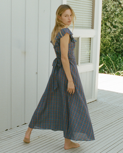 The Doen LULANI DRESS in Azure French Plaid exudes confidence and femininity. Made with high-quality materials, this dress is both comfortable and stylish. Perfect for any occasion, it will leave you feeling empowered and ready to take on the day in style!