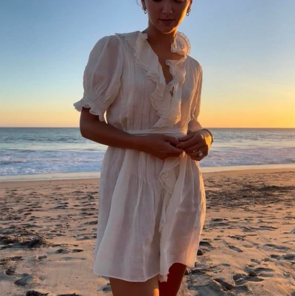 Elevate your spring wardrobe with the Piper Mini Dress by Doen! This dreamy Edwardian-inspired dress is perfect for sunny afternoons and will quickly become your warm-weather staple. Don't miss out on bringing this forever favorite back into your rotation! 🌞🕊