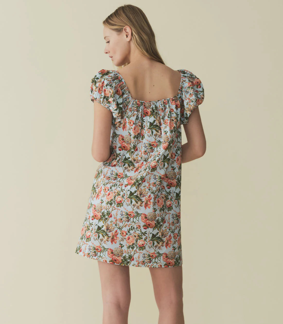 The Julie Cotton Mini Dress in Calico Garden by Doen combines lightweight cotton fabric with a delicate floral print for breathable comfort and timeless style. Its mini length and tailored fit offer a flattering silhouette suitable for warm days and casual outings, while the soft material ensures ease of movement. Ideal for those seeking an effortless yet refined look, this dress blends classic design with everyday practicality.
