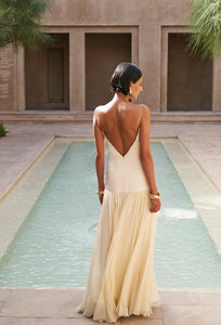 The Fia Maxi Dress embodies relaxed elegance with its timeless silhouette and flowing drop-waist design. Crafted to move gracefully with you, it drapes gently over the body for a flattering and effortless fit that never clings. Perfect for those seeking understated sophistication and comfort in one seamless piece.